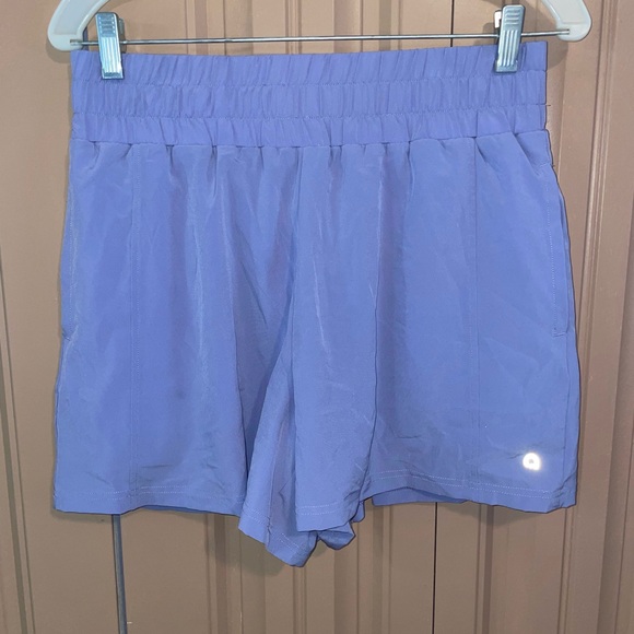 Hyba Athletic Shorts - Picture 2 of 4